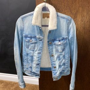 American Eagle Sherpa Lined Denim Jacket